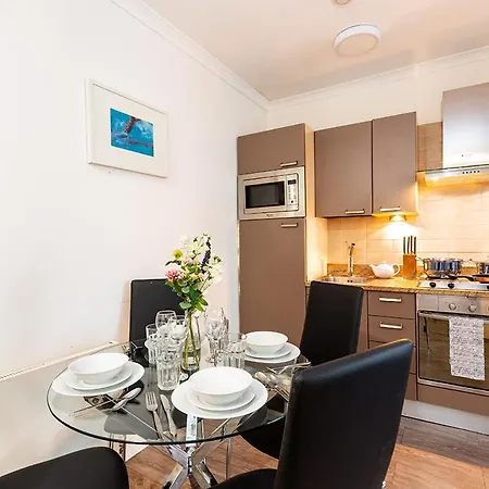 Blue Star Apartments London Exterior photo