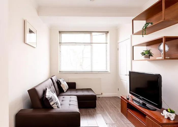 Blue Star Apartments